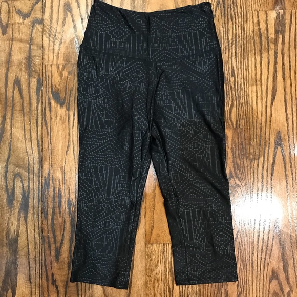 Onzie Cropped Legging M/L - Picture 1 of 5